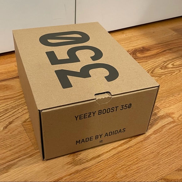 Yeezy Boost 350 V2 Beluga Men’s 5.5 - Picture 8 of 10